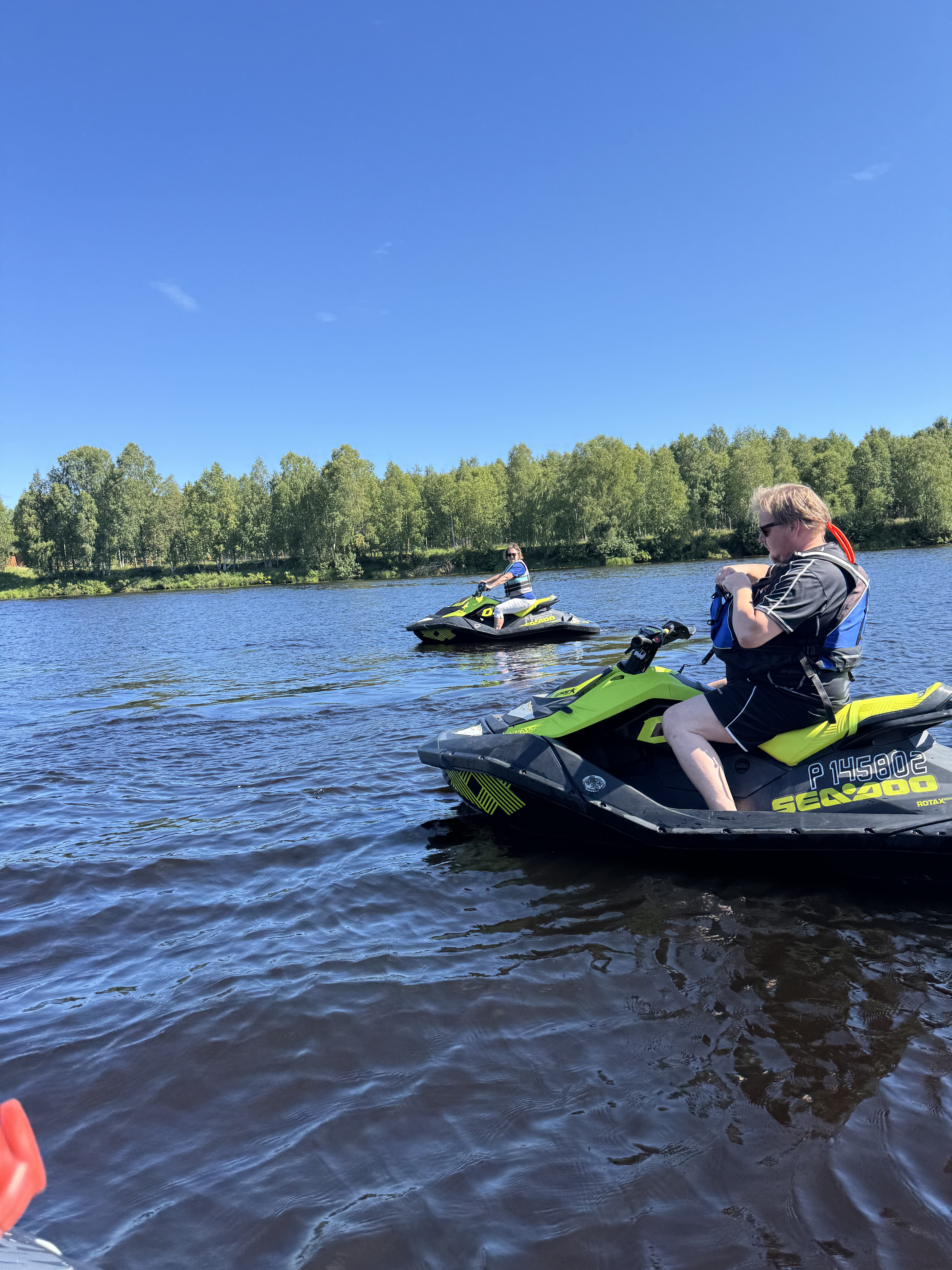 Vesijettisafari 1h — Tutustuminen